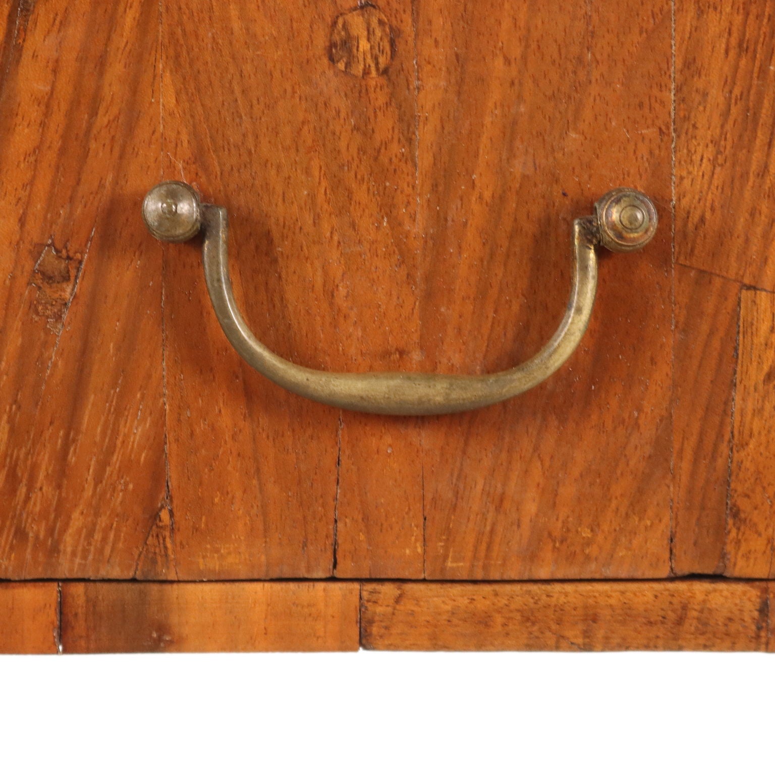  | Antiques  Side & Coffee Tables