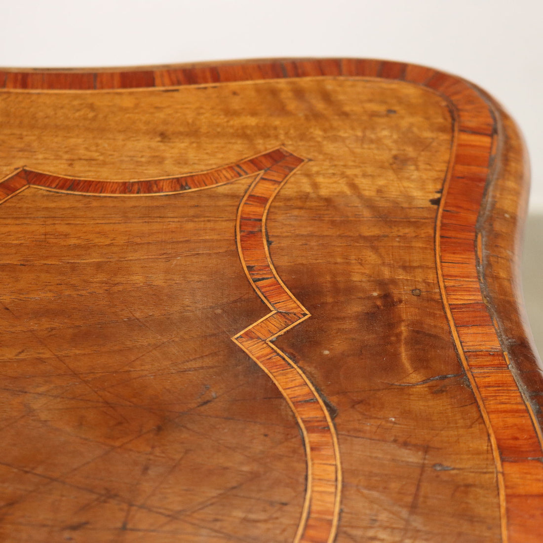  | Antiques  Side & Coffee Tables