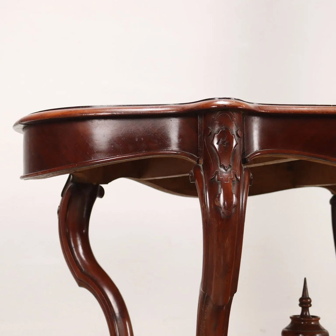 Antique Table Umbertino Mahogany Italy Late XIX Century - Italy, Late XIX Century | Antiques | Side & Coffee Tables
