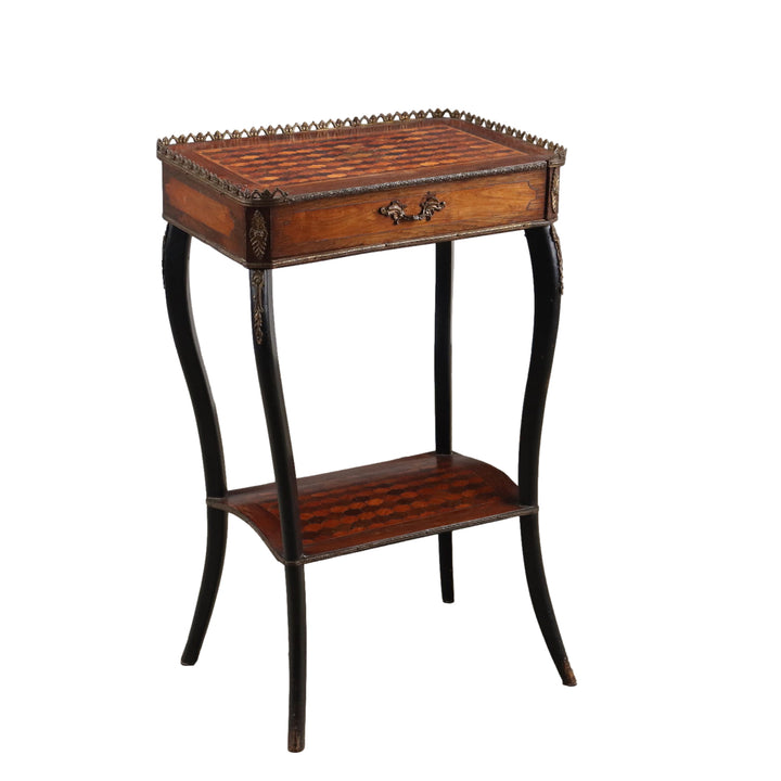  | Antiques  Side & Coffee Tables
