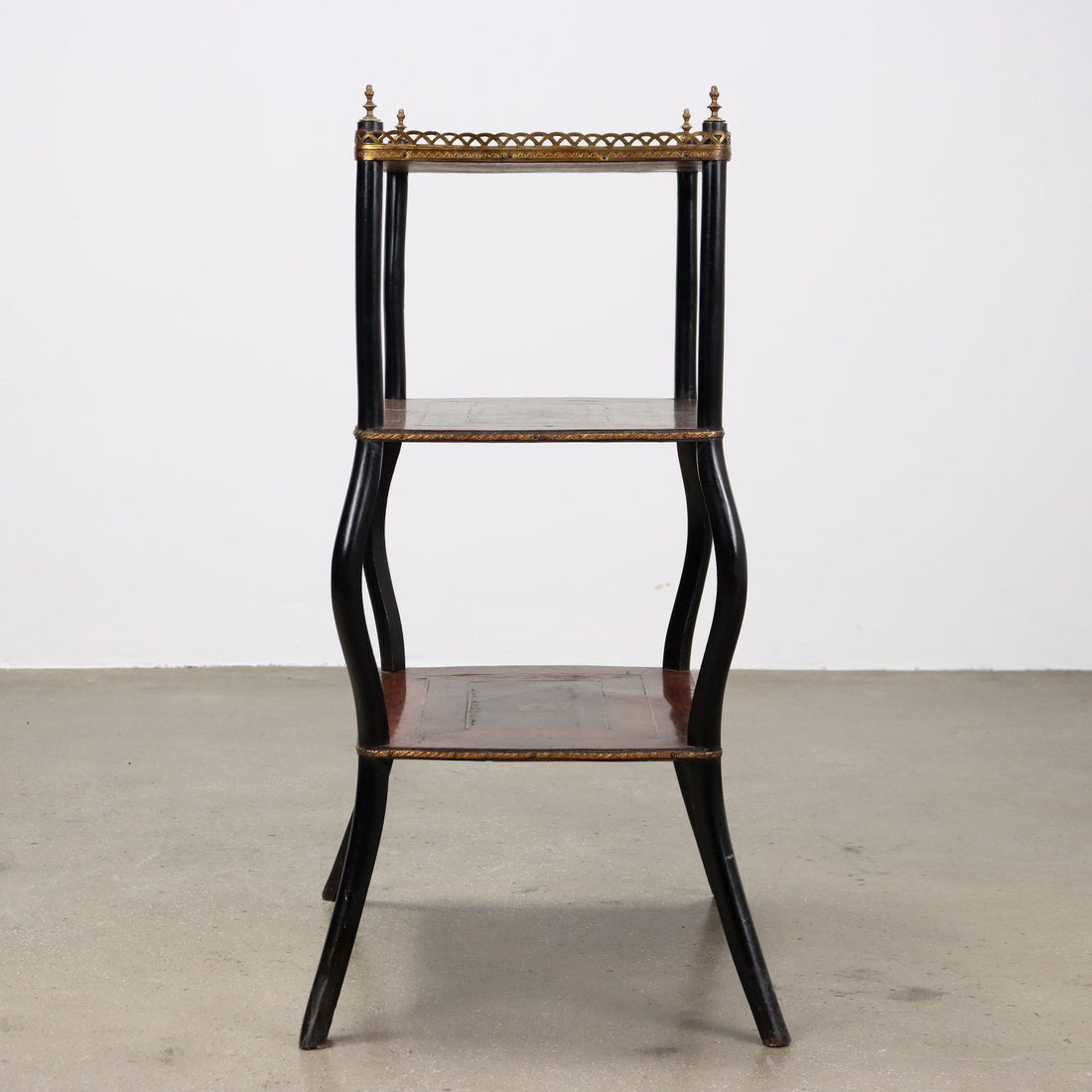  | Antiques  Side & Coffee Tables