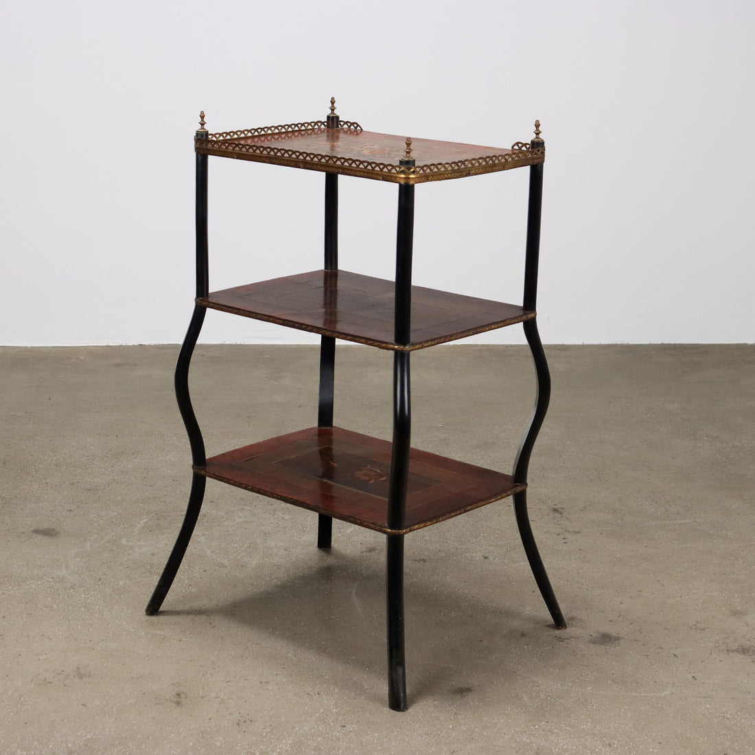  | Antiques  Side & Coffee Tables