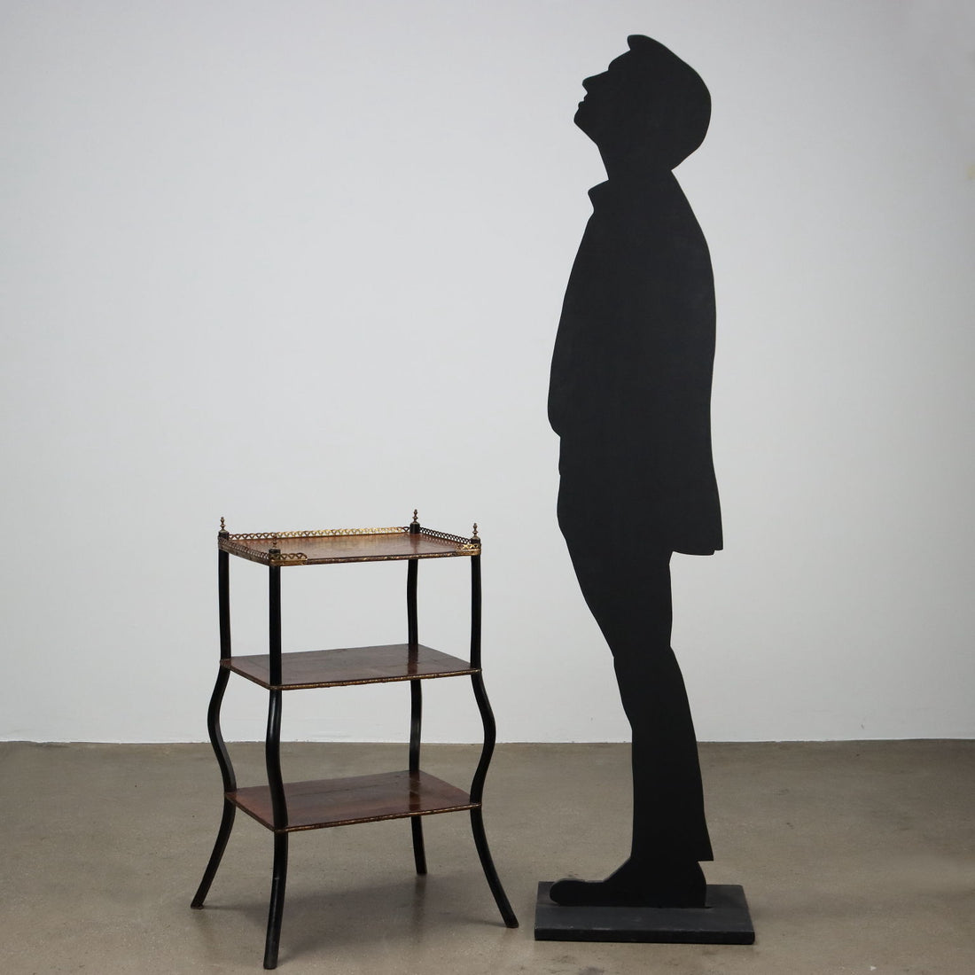  | Antiques  Side & Coffee Tables