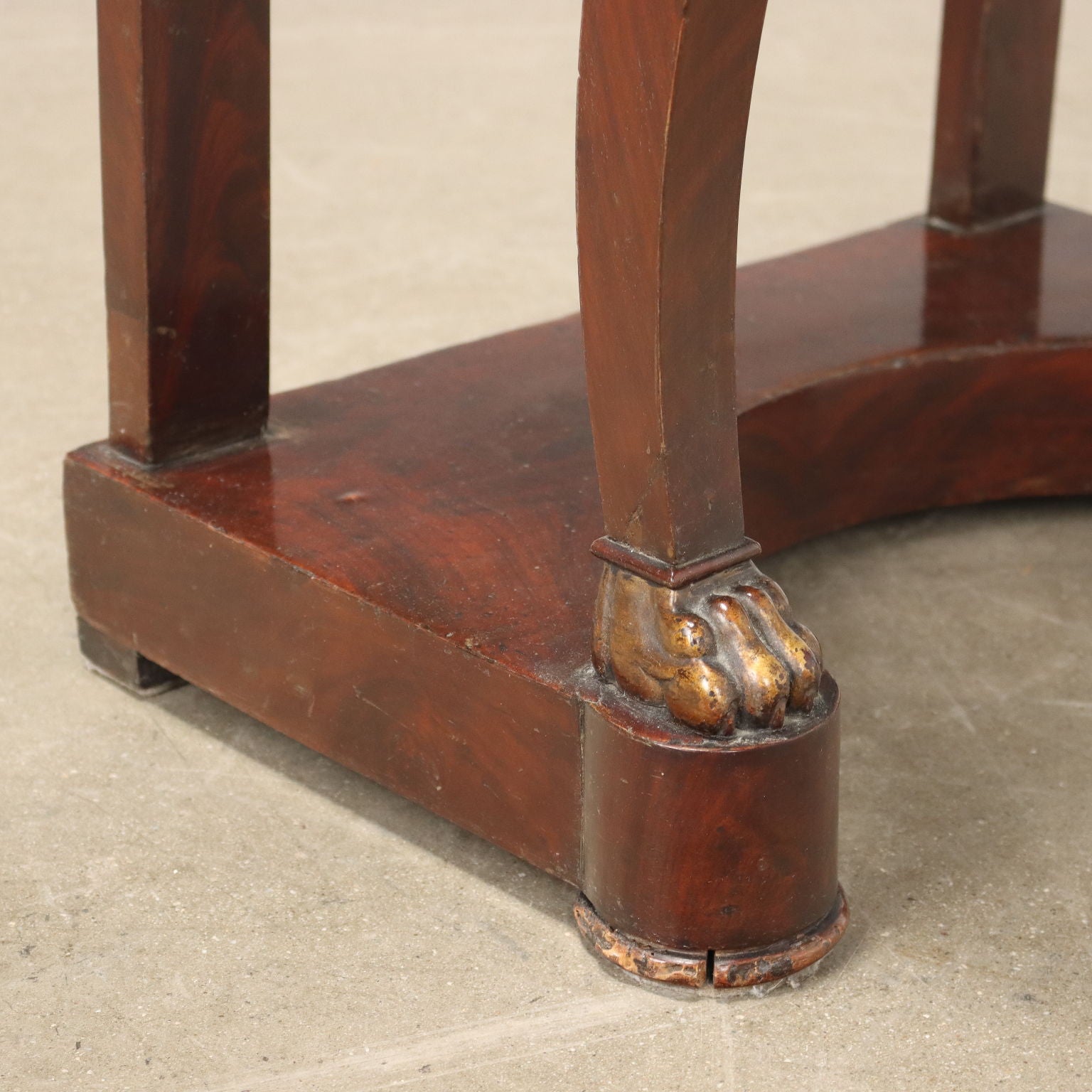  | Antiques  Side & Coffee Tables