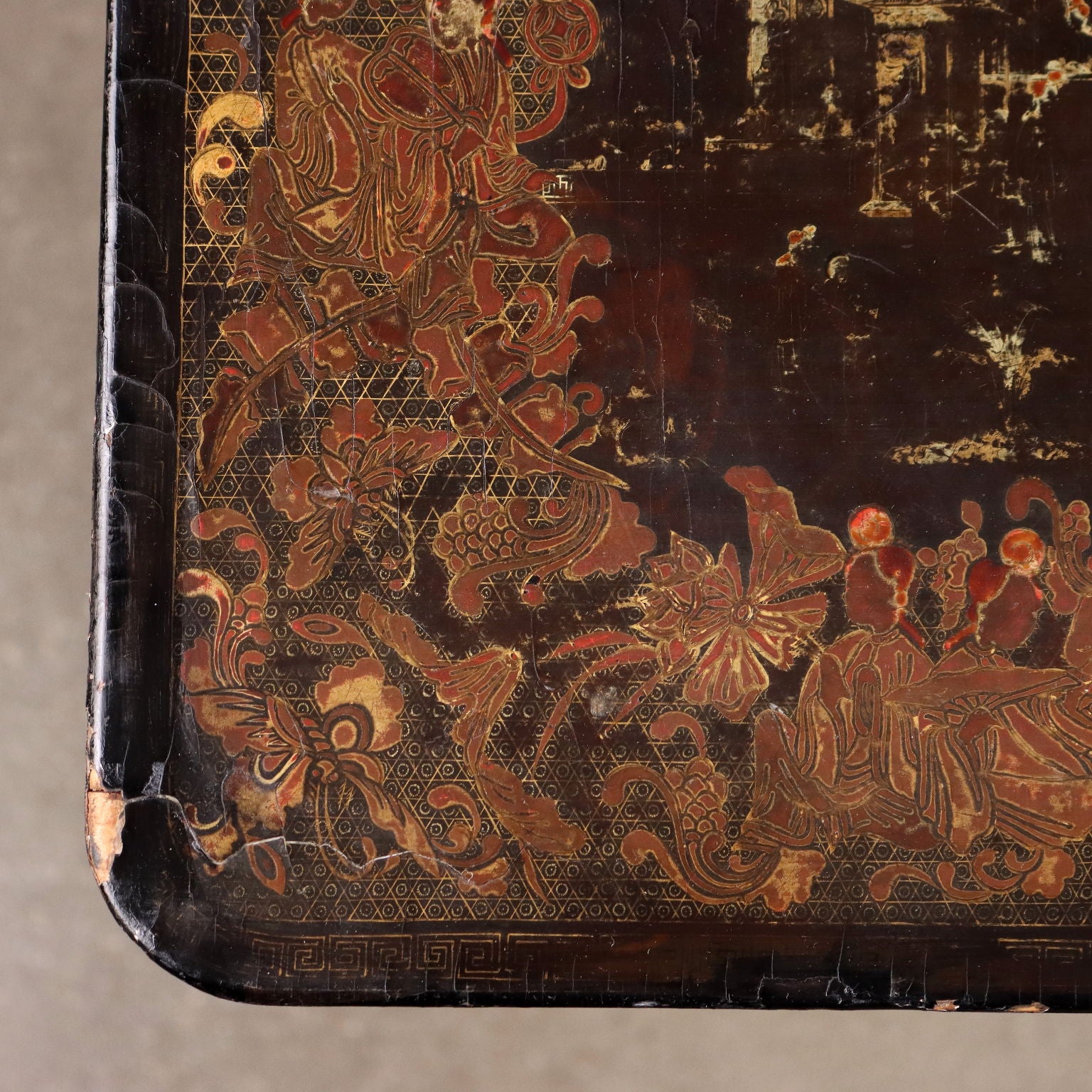  | Antiques  Side & Coffee Tables