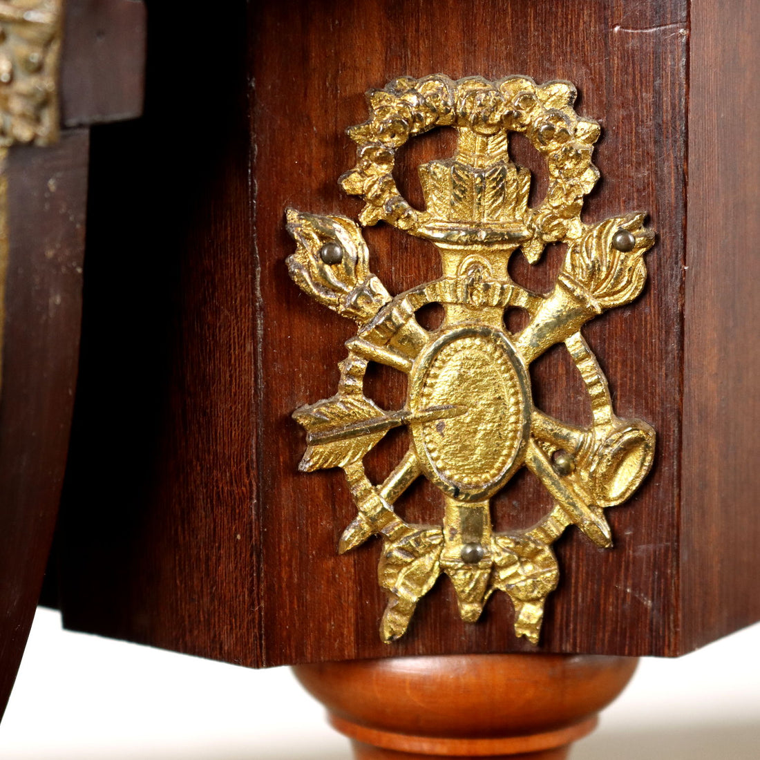  | Antiques  Side & Coffee Tables