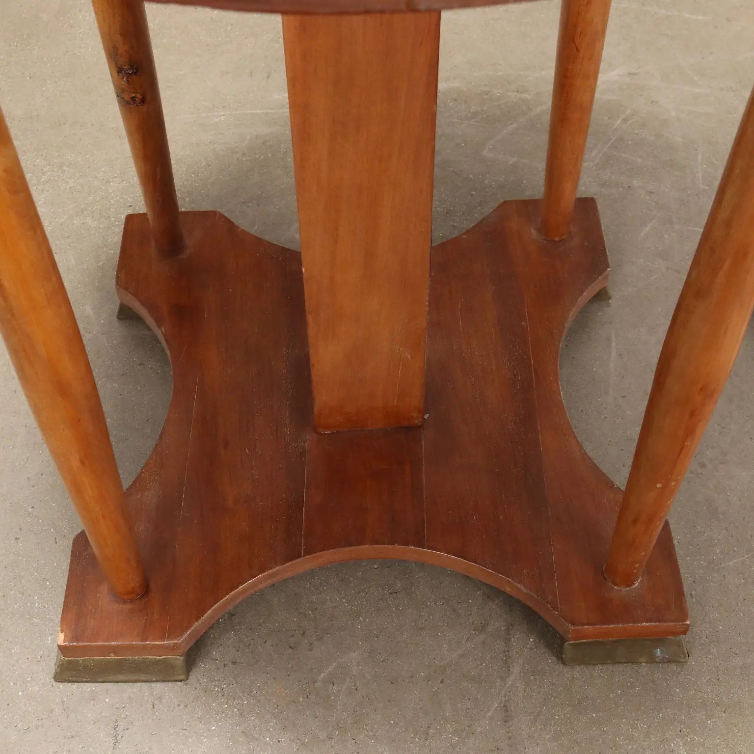 Round Art Deco Table - Italy Early 20th Century