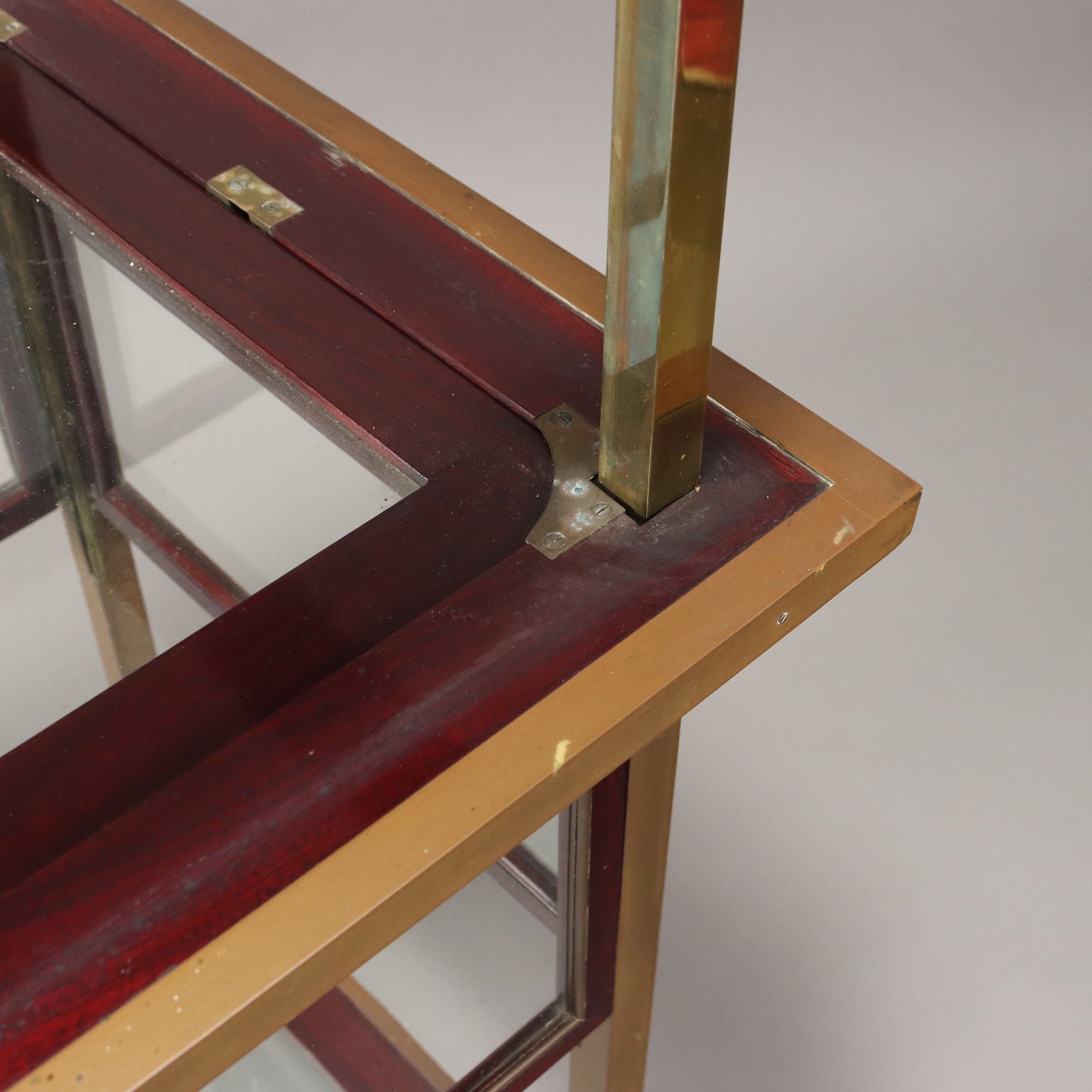  | Antiques  Side & Coffee Tables