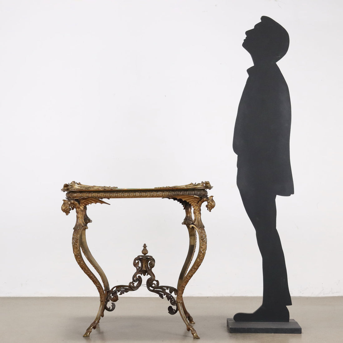  | Antiques  Side & Coffee Tables