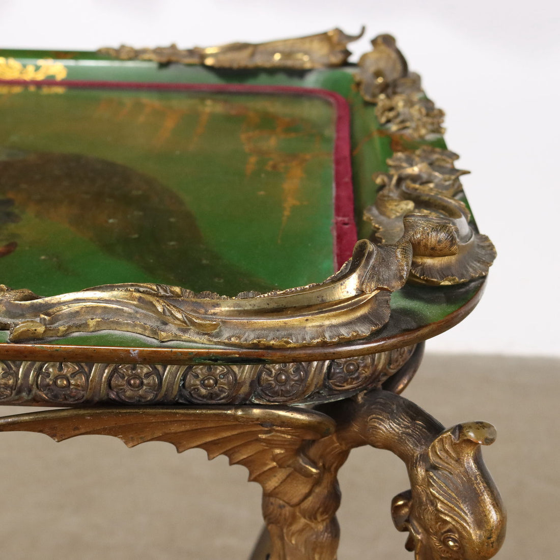  | Antiques  Side & Coffee Tables