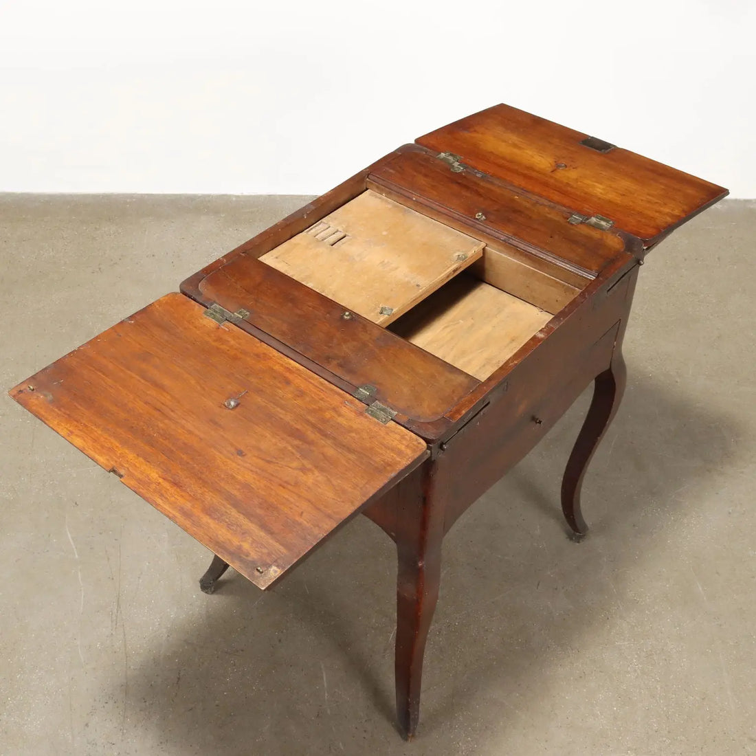 Walnut Work Table - Italy 19th Century