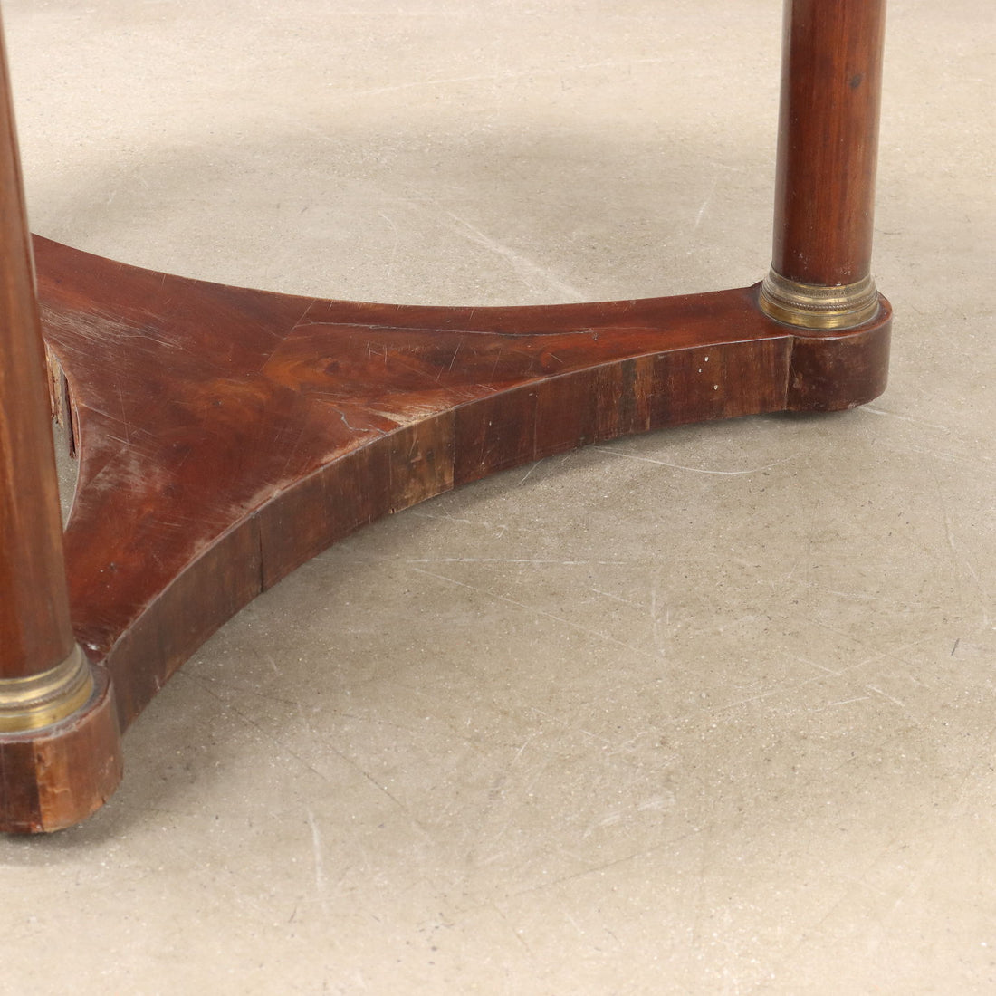  | Antiques  Side & Coffee Tables