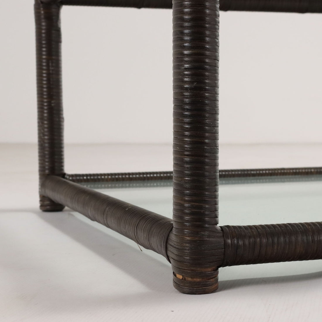  | Antiques  Side & Coffee Tables