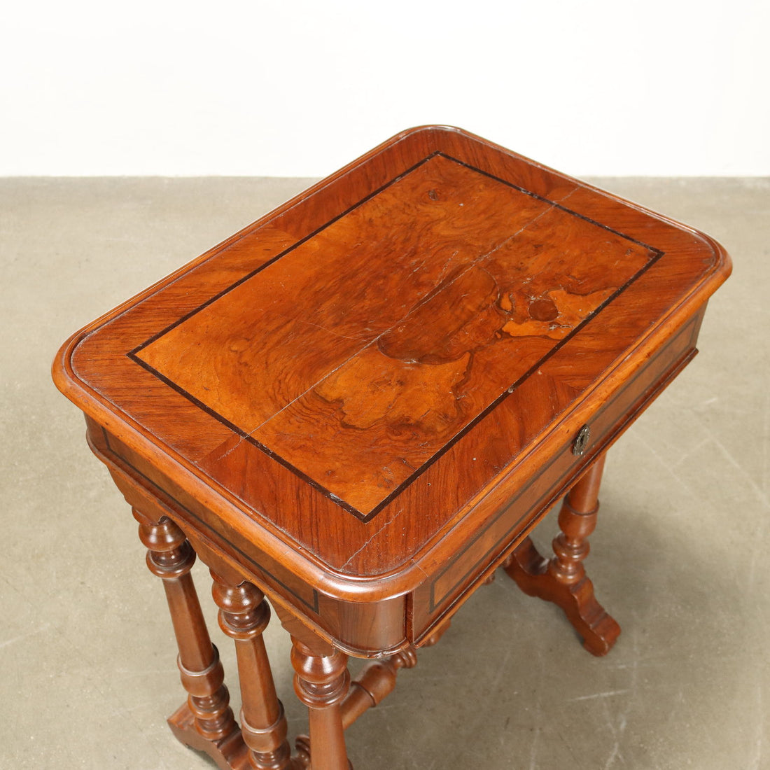  | Antiques  Side & Coffee Tables