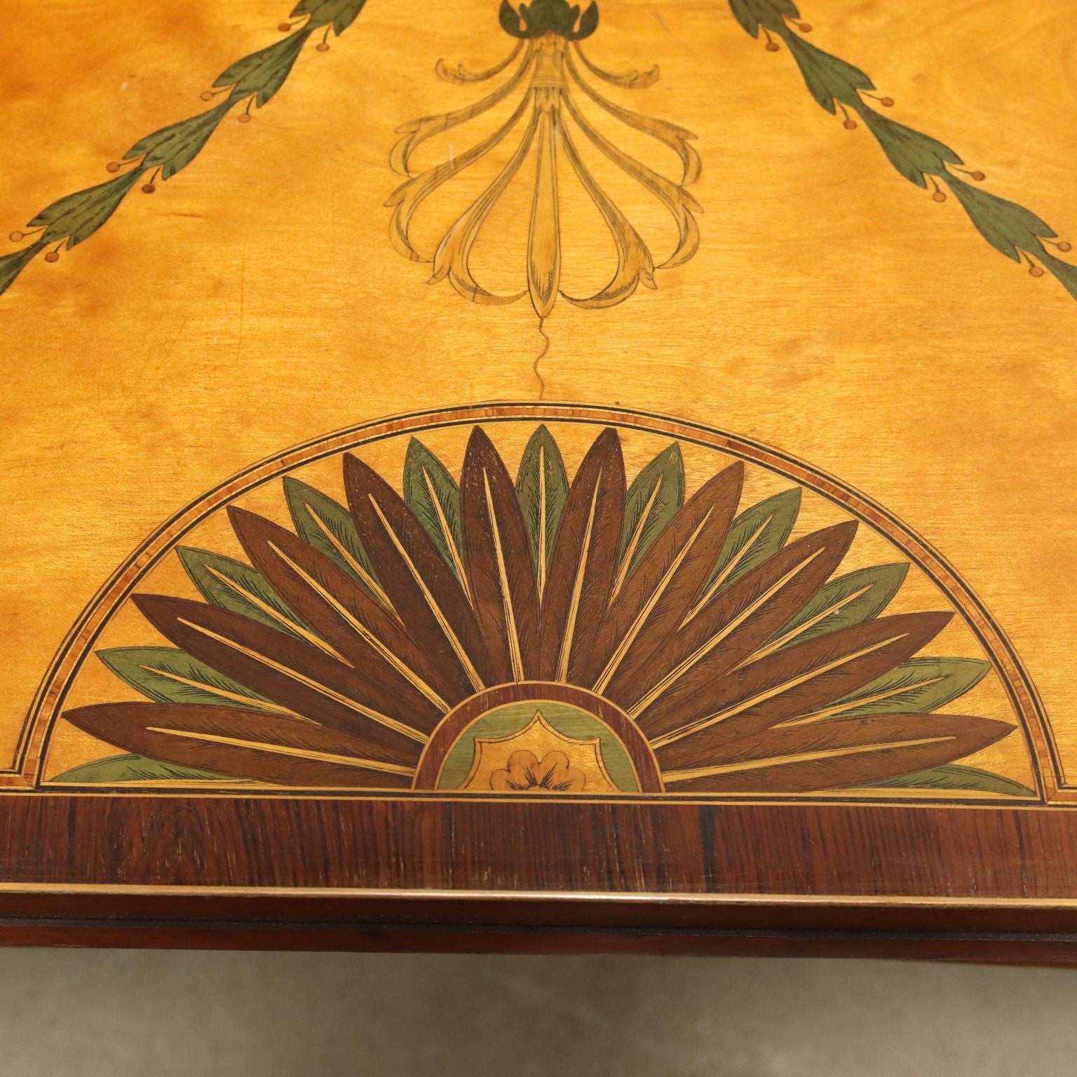  | Antiques  Side & Coffee Tables