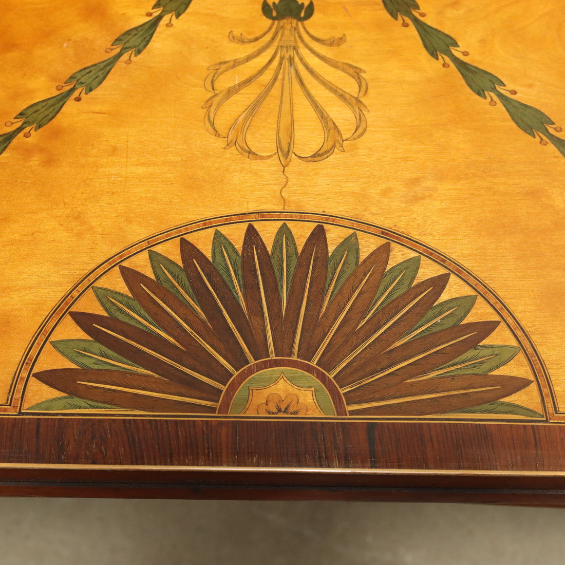  | Antiques  Side & Coffee Tables