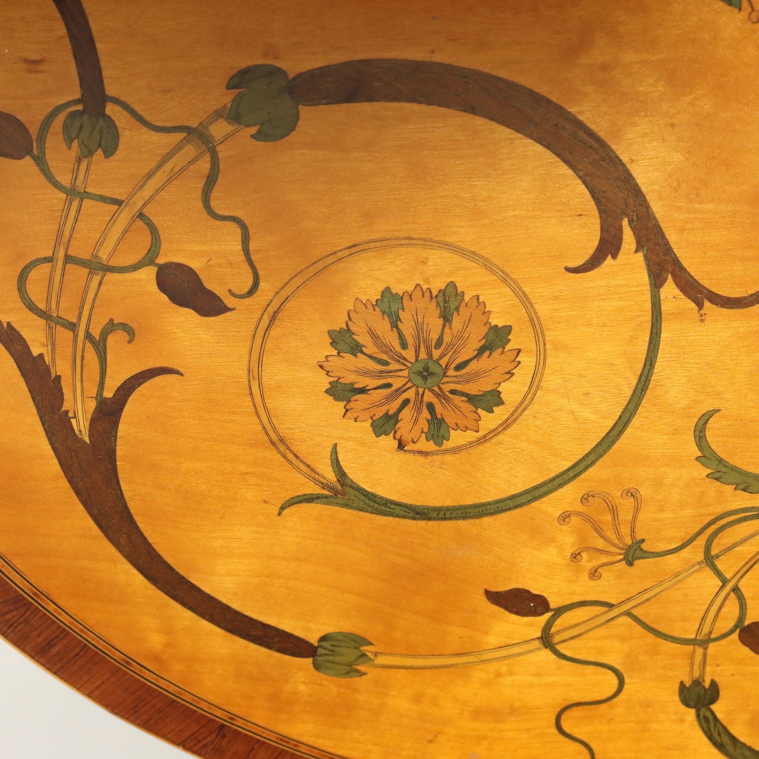  | Antiques  Side & Coffee Tables