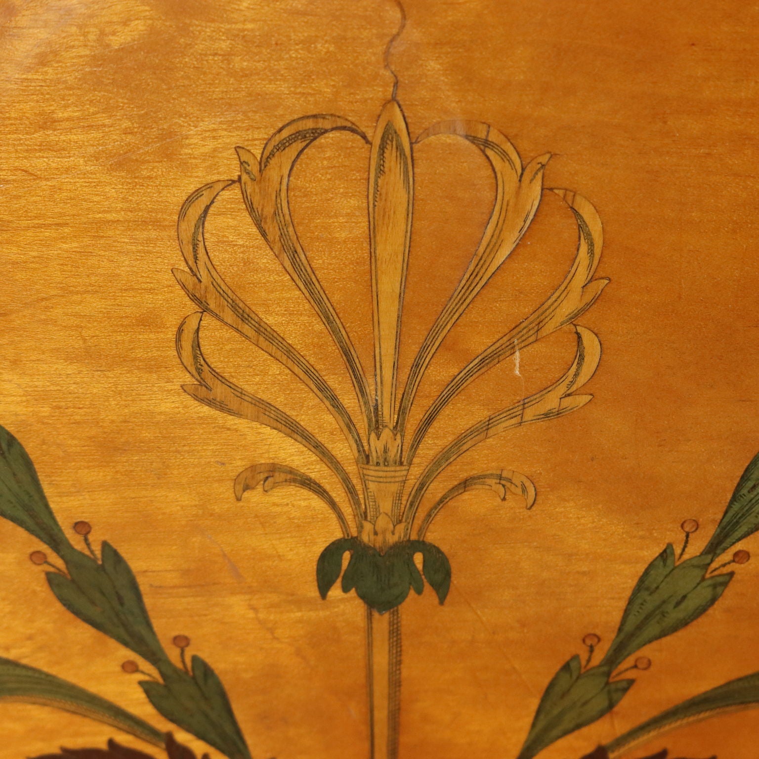  | Antiques  Side & Coffee Tables