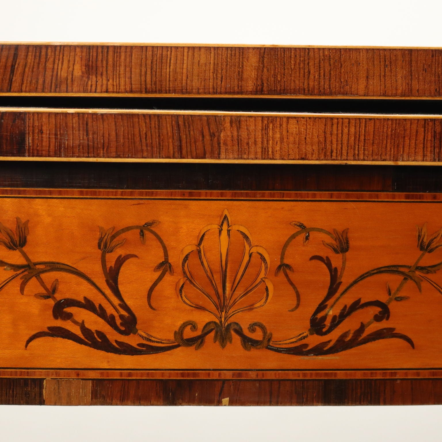  | Antiques  Side & Coffee Tables