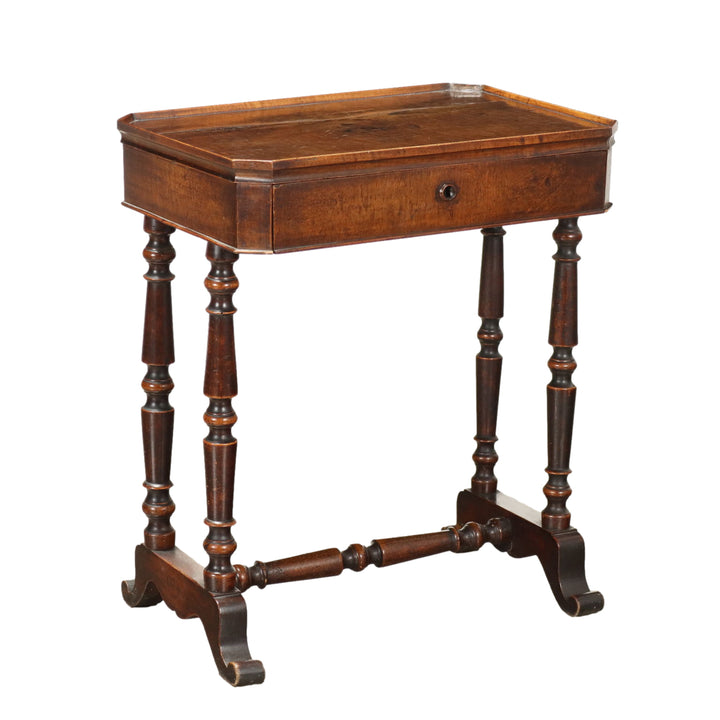  | Antiques  Side & Coffee Tables