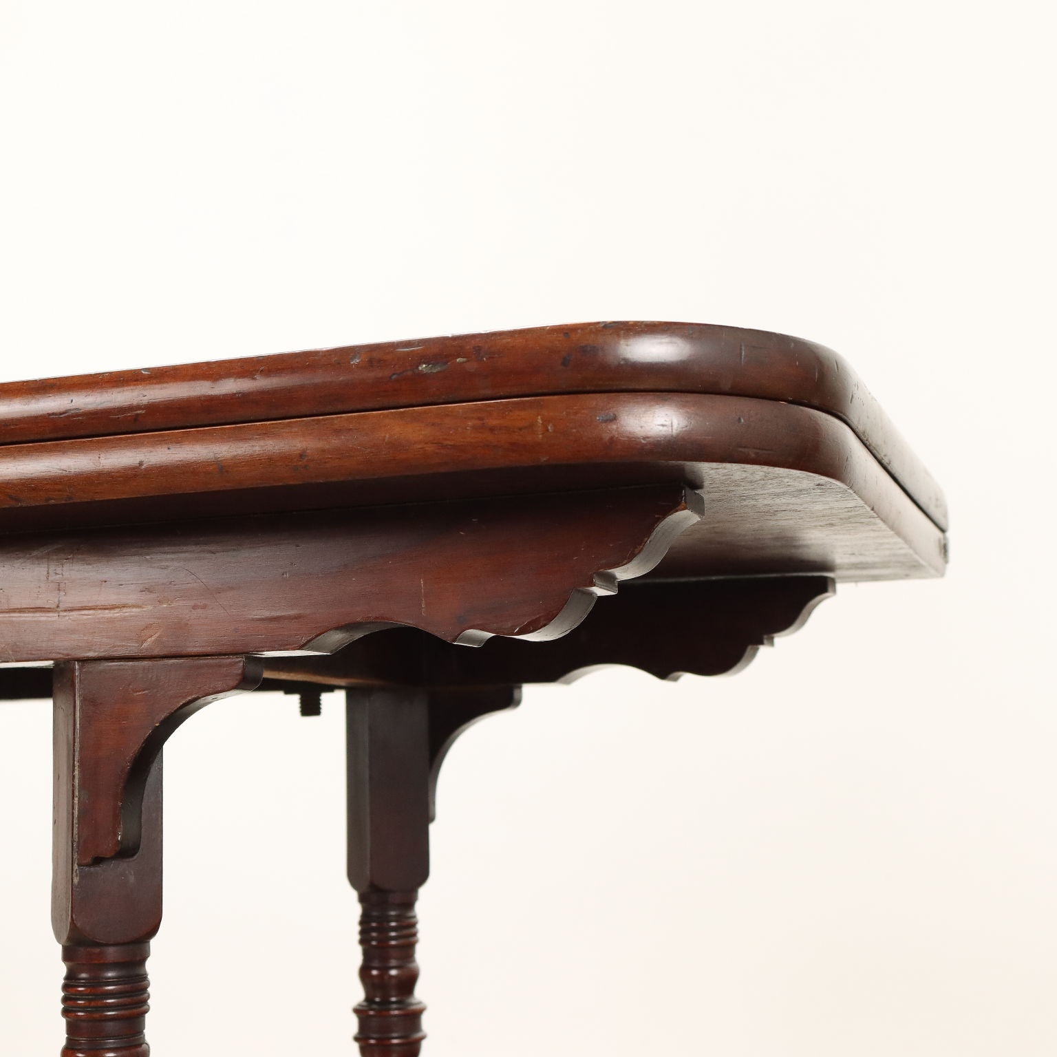  | Antiques  Side & Coffee Tables