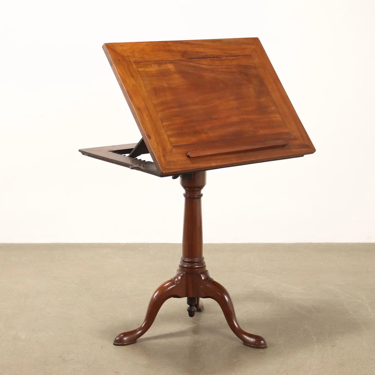 Antique Wooden Music Stand with Lamp Holder England XIX Century - England, Mid XIX Century | Antiques  Side & Coffee Tables