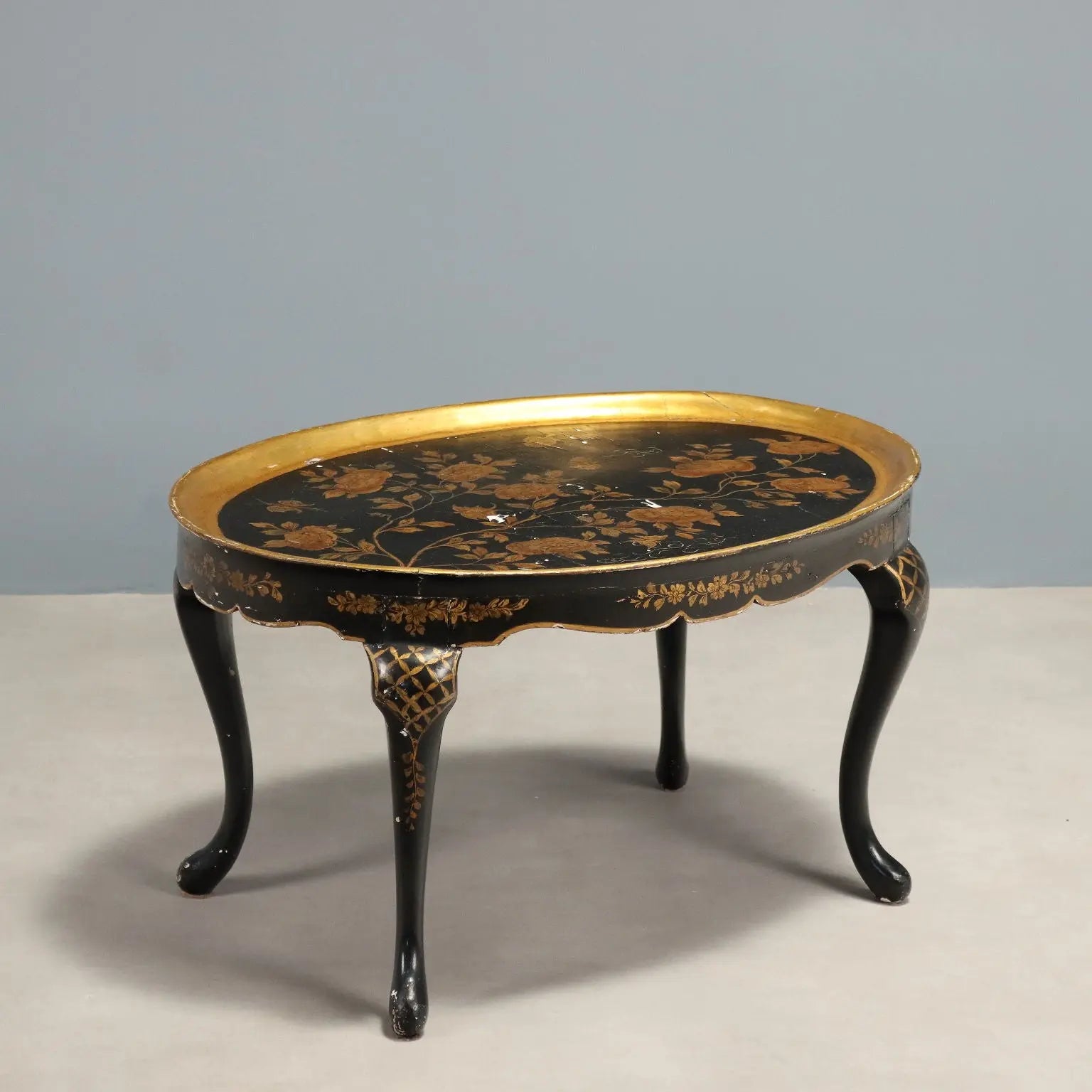 Antique Coffee Table Lacquered Painted Wood Italy XX Century - Italy, Early XX Century | Antiques  Side & Coffee Tables