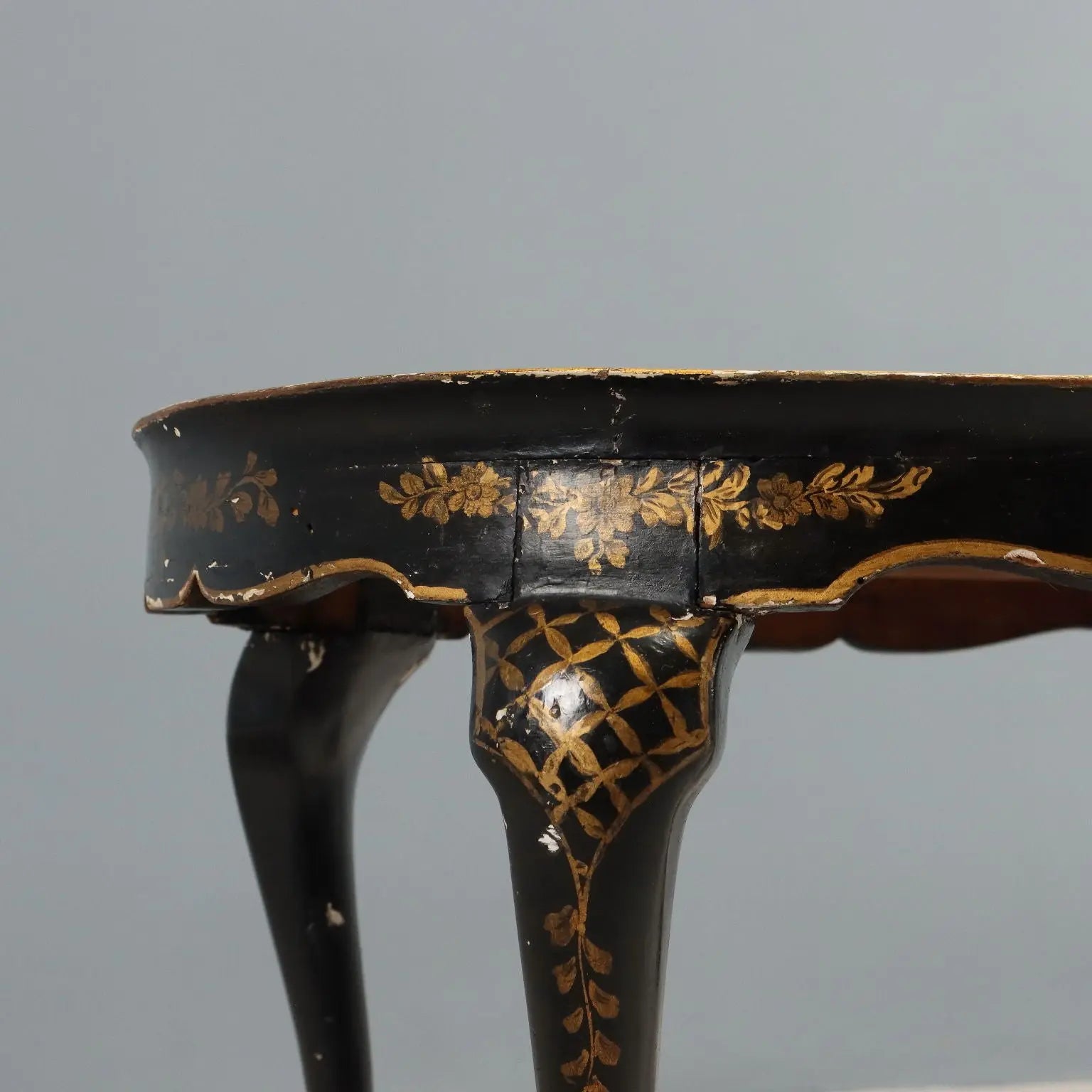 Antique Coffee Table Lacquered Painted Wood Italy XX Century - Italy, Early XX Century | Antiques  Side & Coffee Tables
