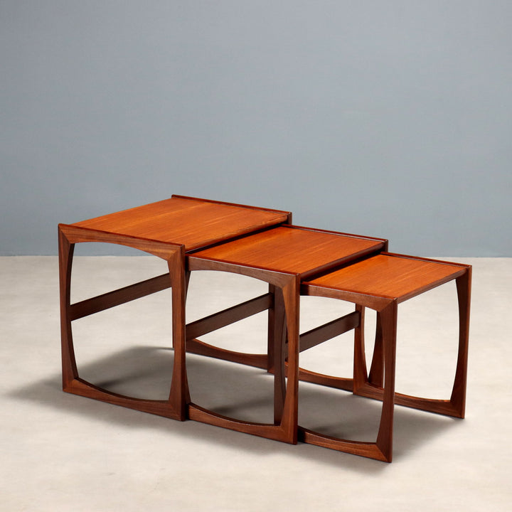  | Antiques  Side & Coffee Tables