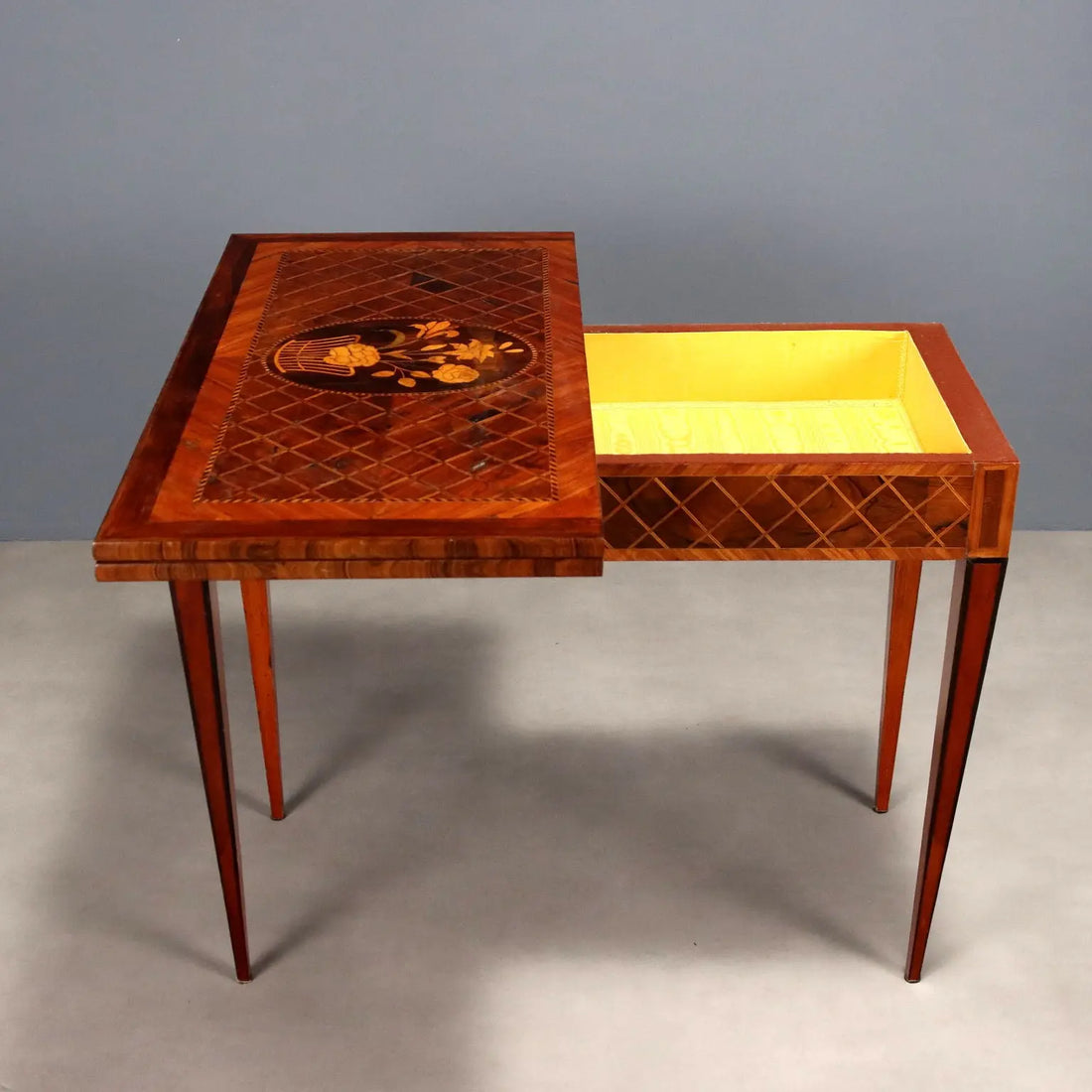Antique Game Table Various Wood Essences Italy XVIII Century - Italy, Late XVIII Century | Antiques | Side & Coffee Tables