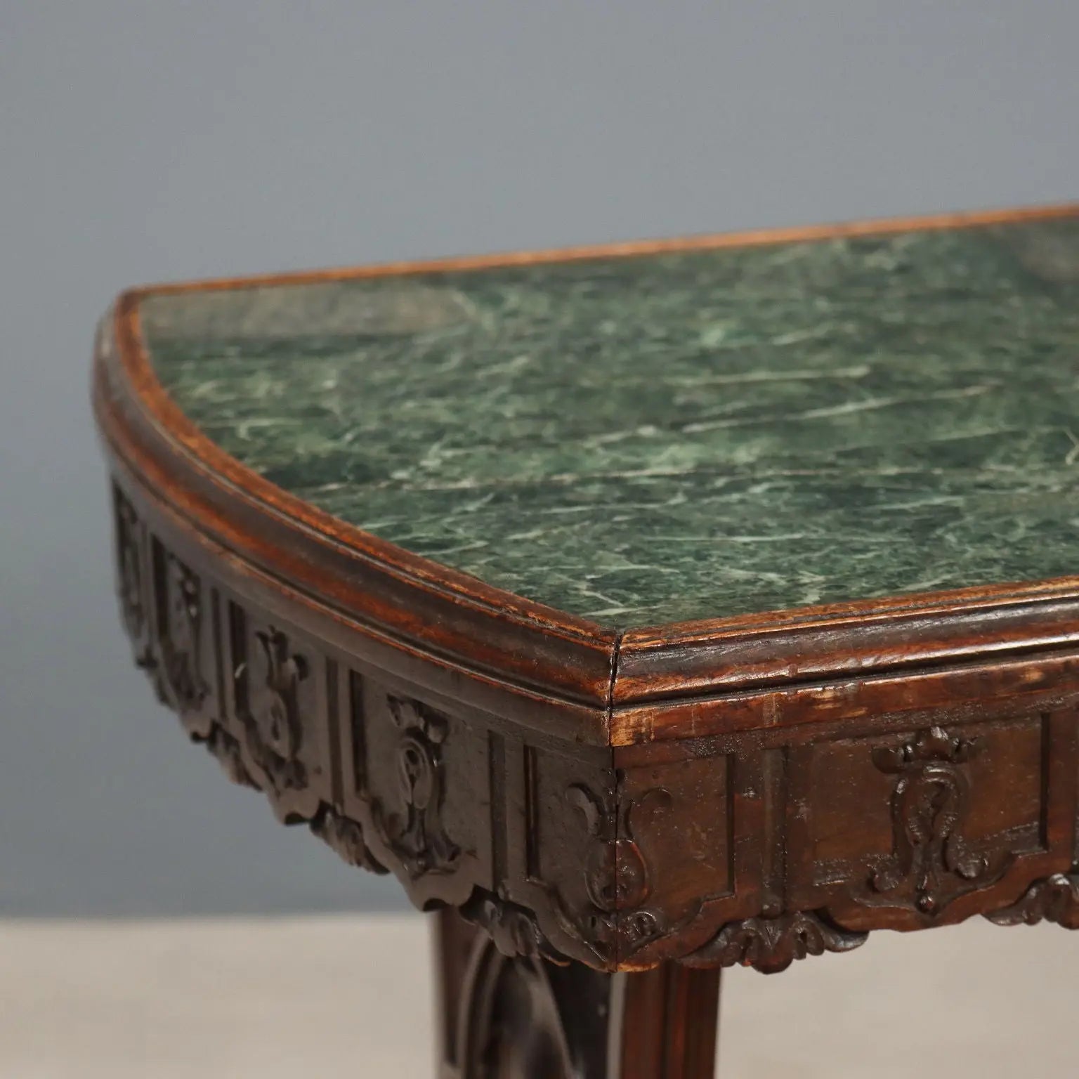 Walnut and Green Marble Table - 19th Century Italy