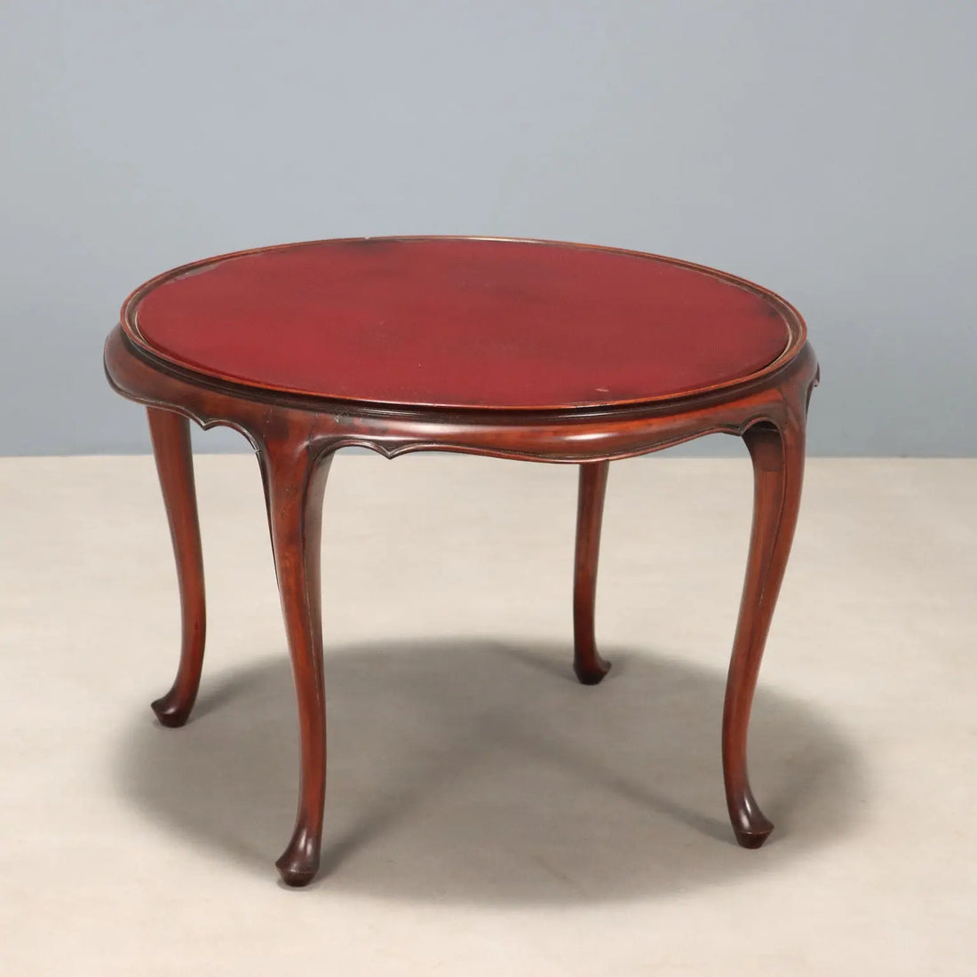 Mahogany Table with Opaline Glass - Early 20th Century