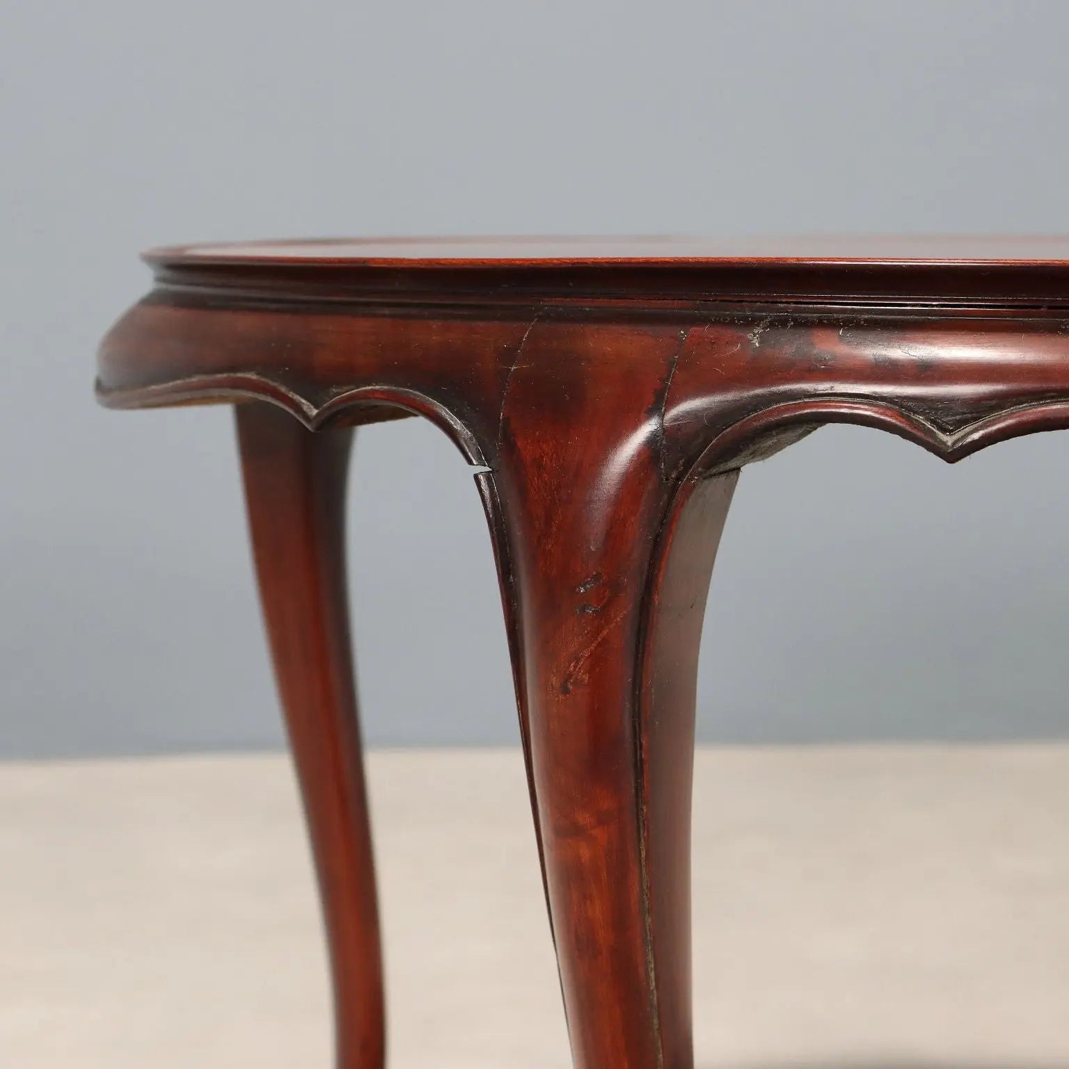 Mahogany Table with Opaline Glass - Early 20th Century