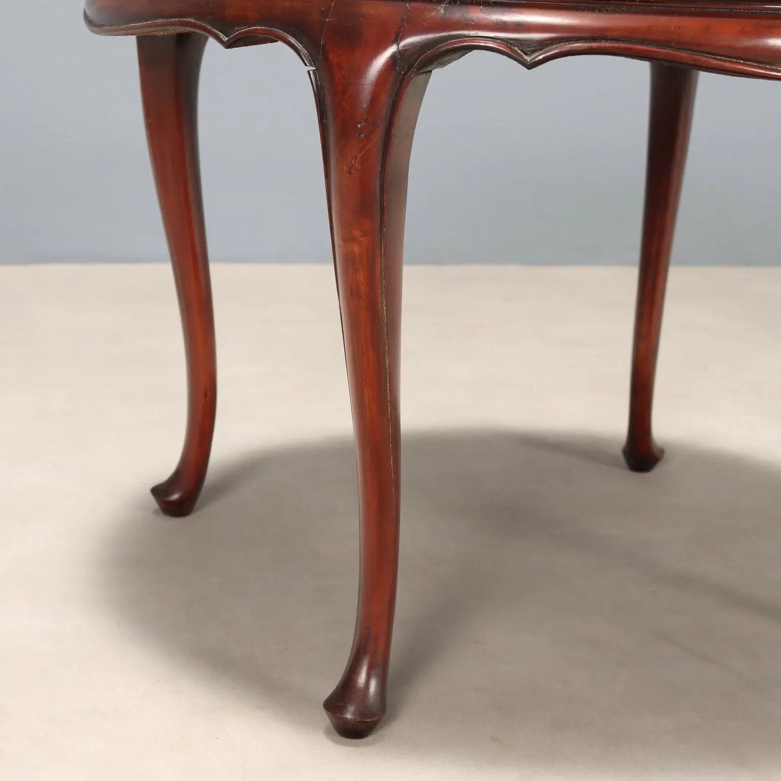 Mahogany Table with Opaline Glass - Early 20th Century