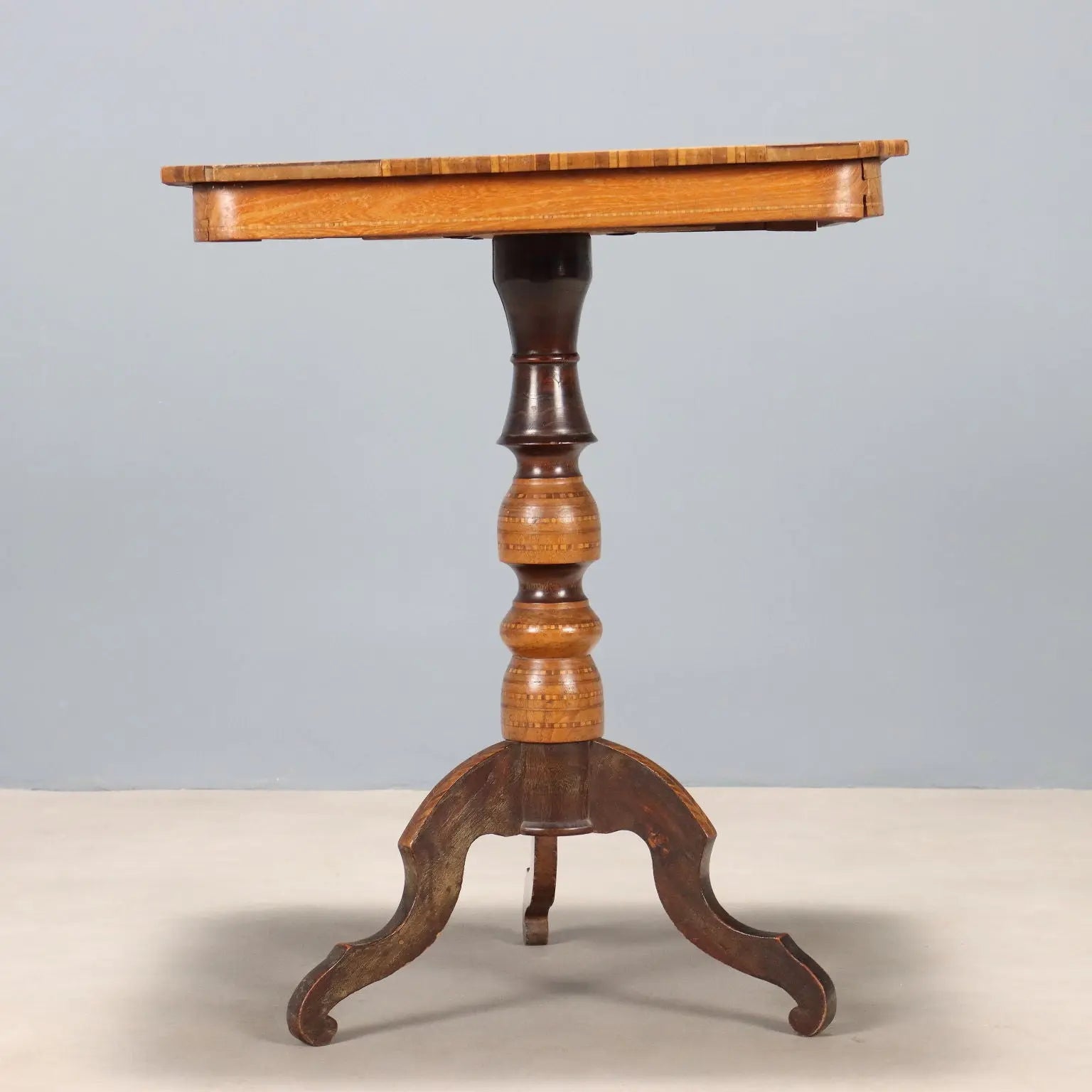 Small Antique Table Mahogany with Inlays Italy XIX Century - Italy, Mid XIX Century | Antiques | Side & Coffee Tables