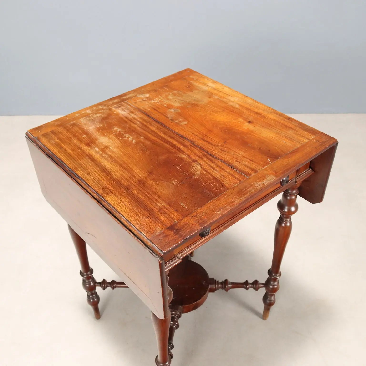Antique Coffee Table High Victorian Mahogany United Kingdom '800 - England, Late XIX Century | Antiques | Side & Coffee Tables