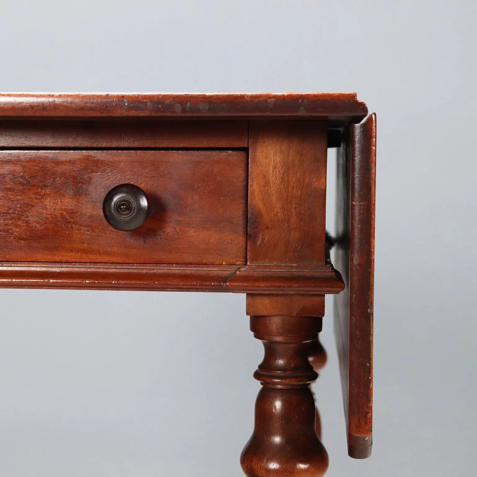 Antique Coffee Table High Victorian Mahogany United Kingdom '800 - England, Late XIX Century | Antiques | Side & Coffee Tables