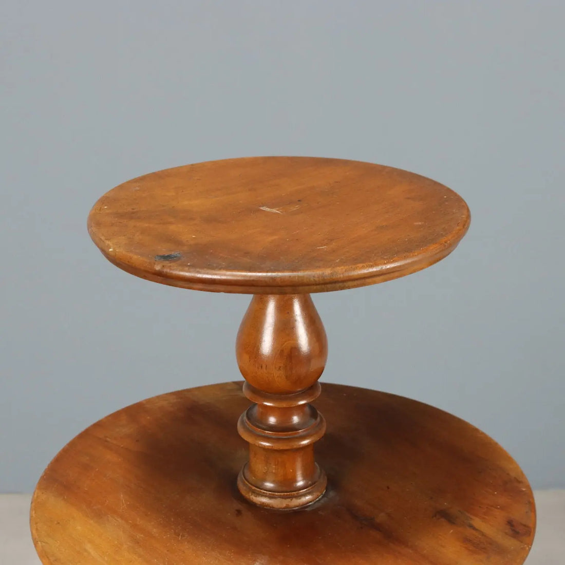 Walnut Etagere - Italy Mid 19th Century