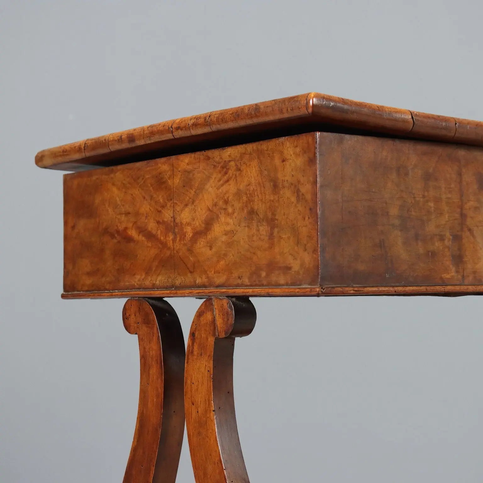 Feather Walnut Table - Italy, Mid 19th Century