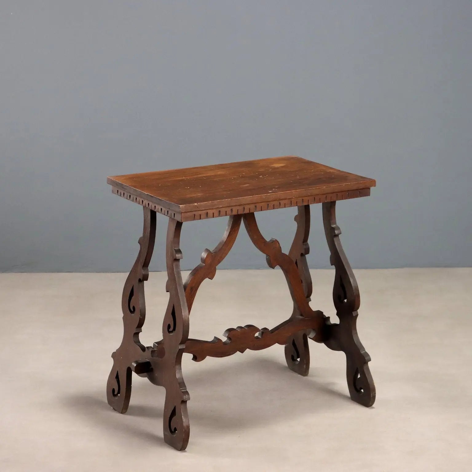 Walnut Fratino Table - Italy 20th Century