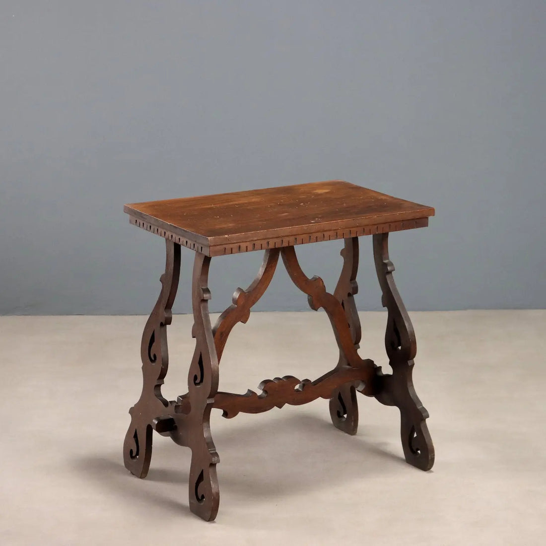 Walnut Fratino Table - Italy 20th Century