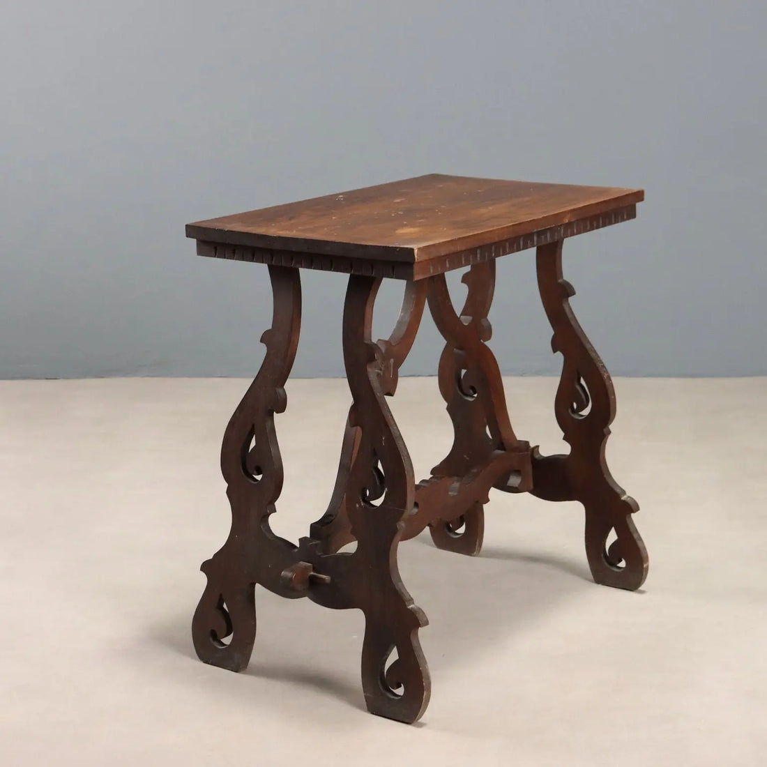 Walnut Fratino Table - Italy 20th Century