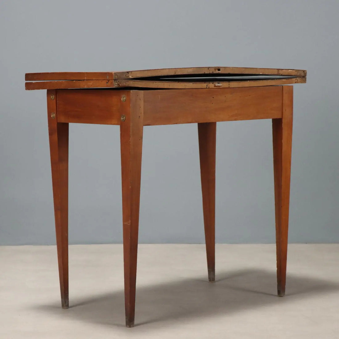 Directoire Cherry Wood Table - Early 19th Century