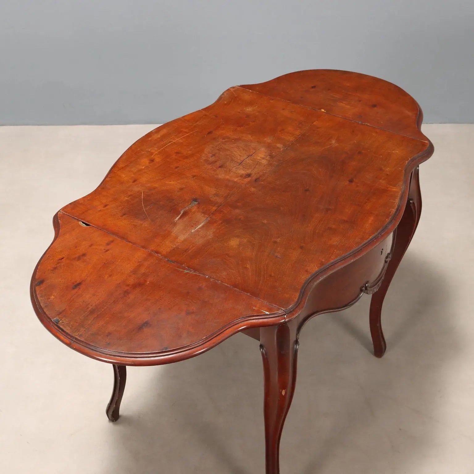 Louis Philippe Mahogany Table - 19th Century