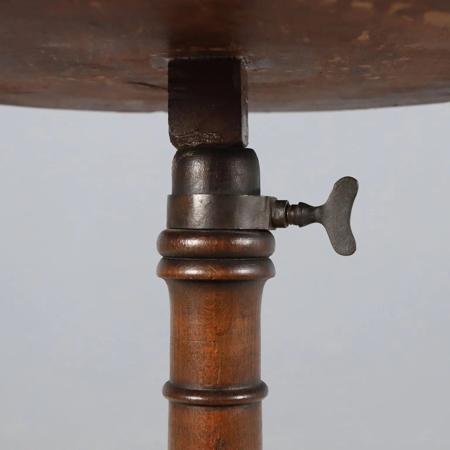 Small Antique Table Walnut Beech Italy XX Century - Italy, Early XX Century | Antiques | Side & Coffee Tables