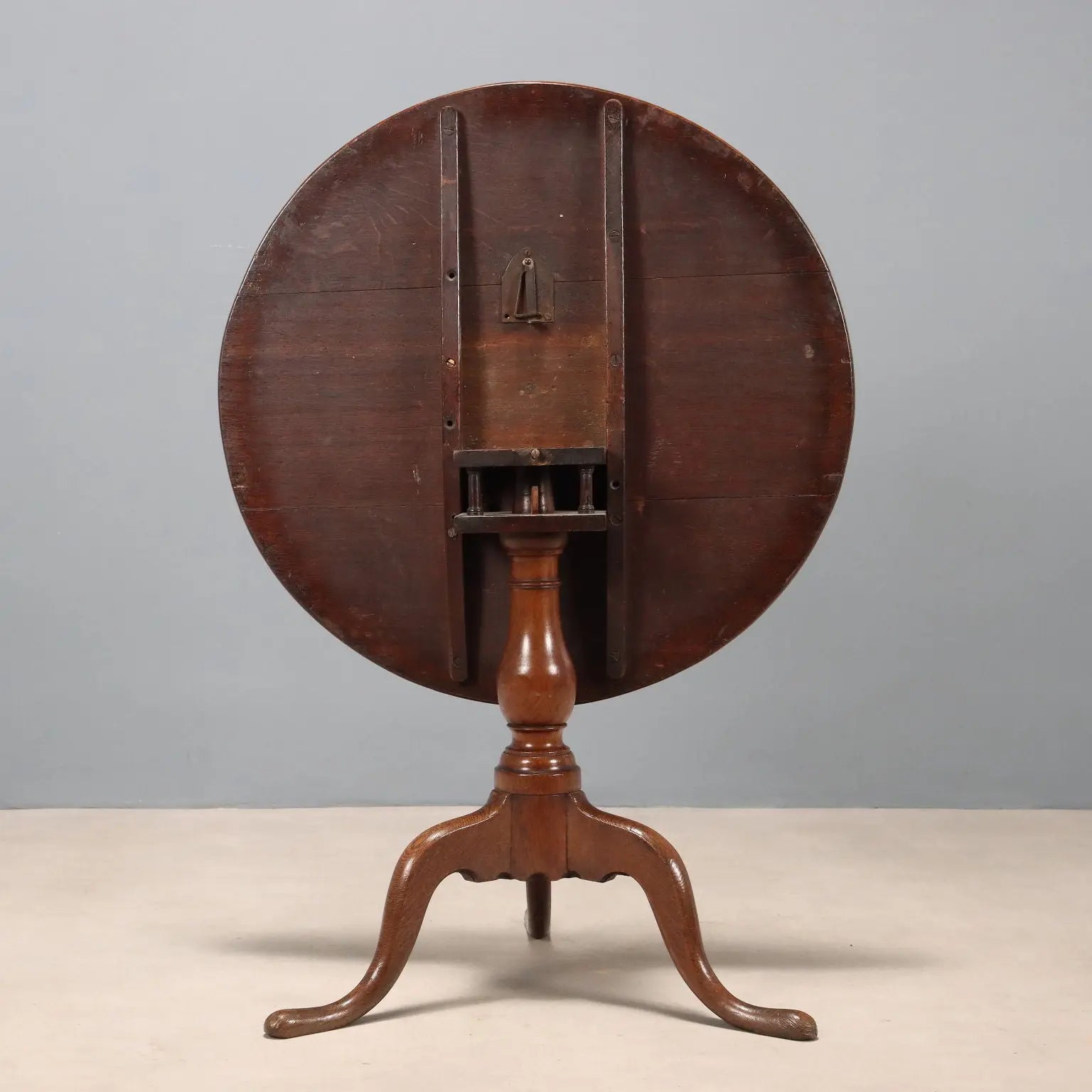 Antique Small Table Oak Italy Mid XIX Century - Italy, Mid XIX Century | Antiques | Side & Coffee Tables