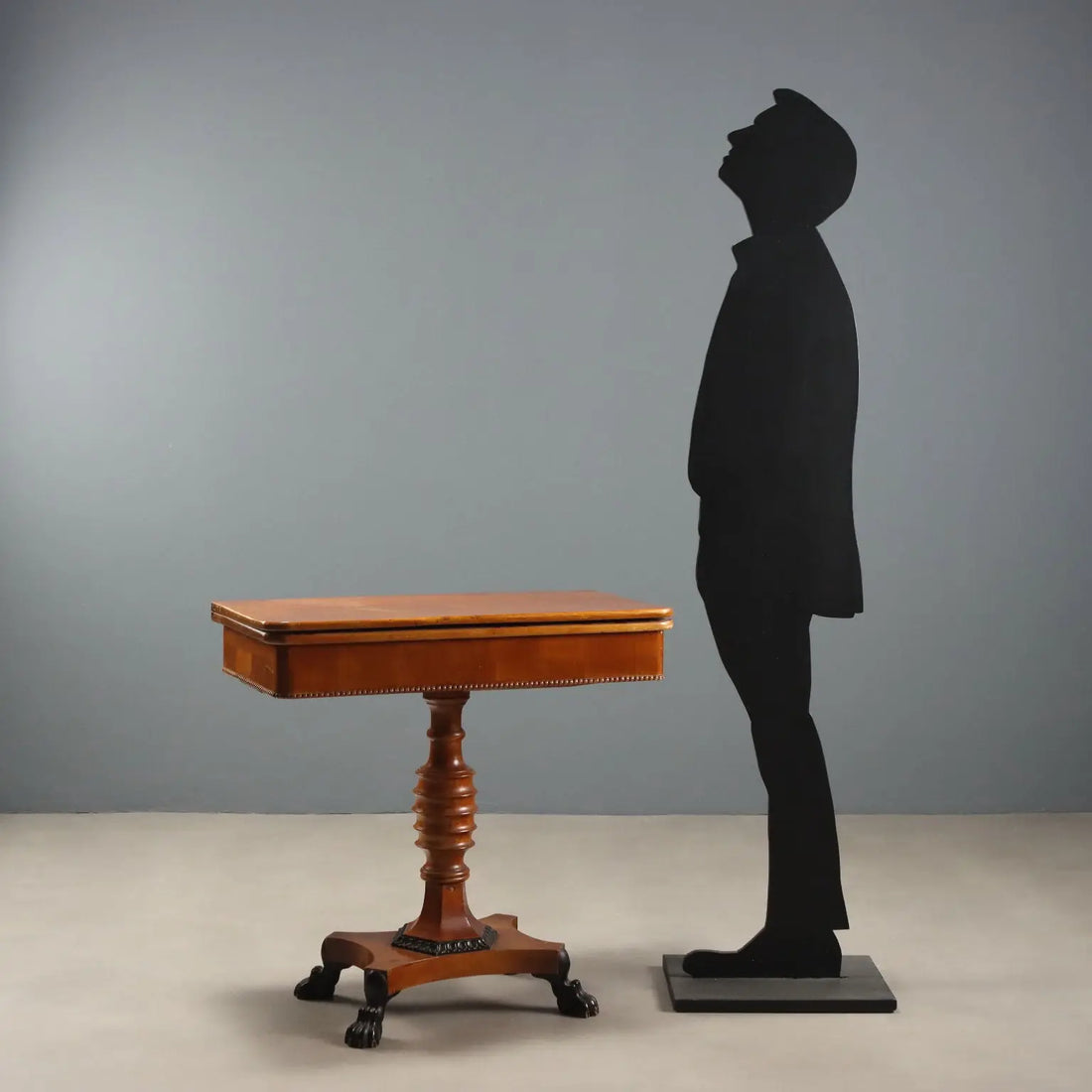 Citronnier Game Table - England 19th Century