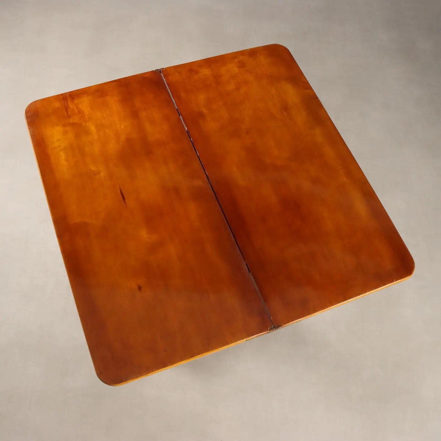 Citronnier Game Table - England 19th Century