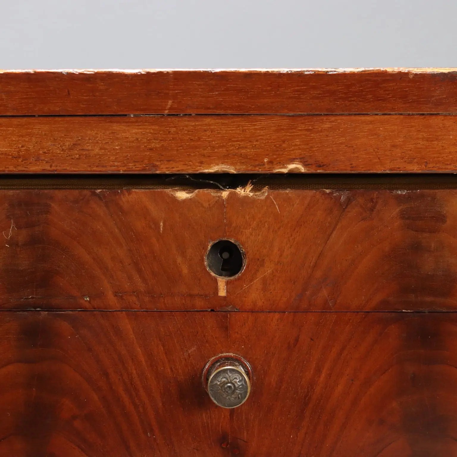 Antique Sewing Table Mahogany Drawer Italy XIX Century - Italy, Late XIX Century | Antiques | Side & Coffee Tables