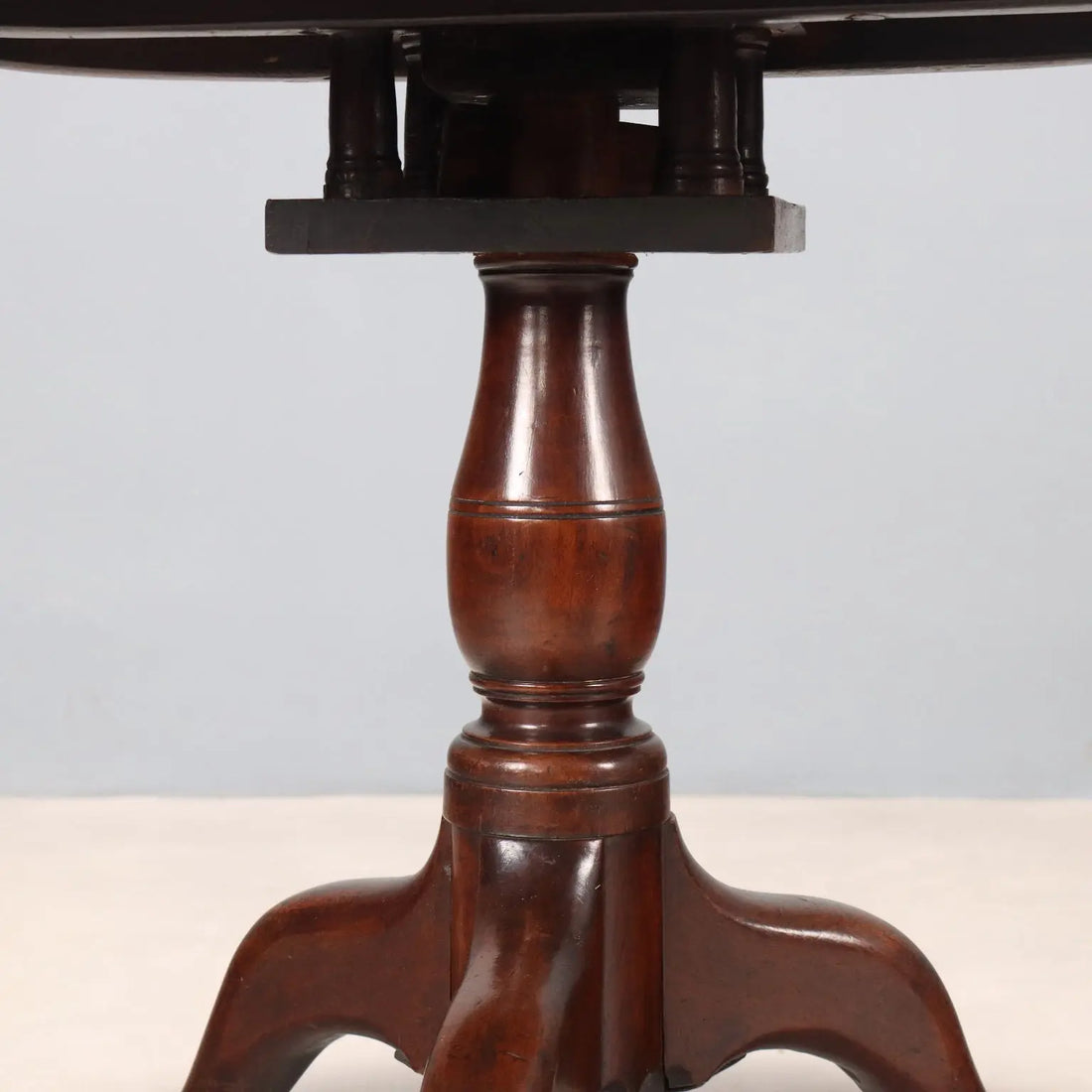 English Walnut Side Table - 19th Century